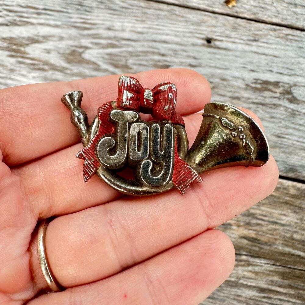 Vintage Jewelry Joy Horn Brooch Pin